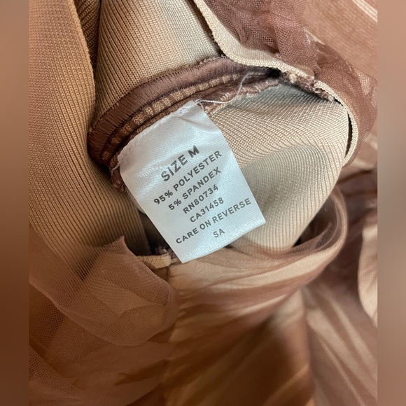 Brown Tulle Off the Shoulder Dress size med - Picture 3 of 5